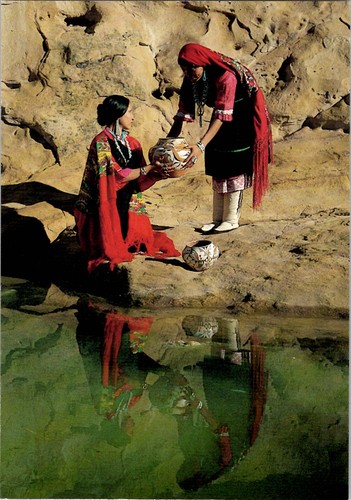 Vtg postcard acoma woman - vtg,